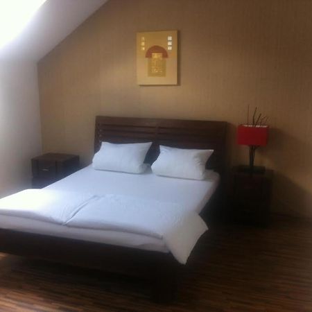 Central Apartman 쇼프론 외부 사진